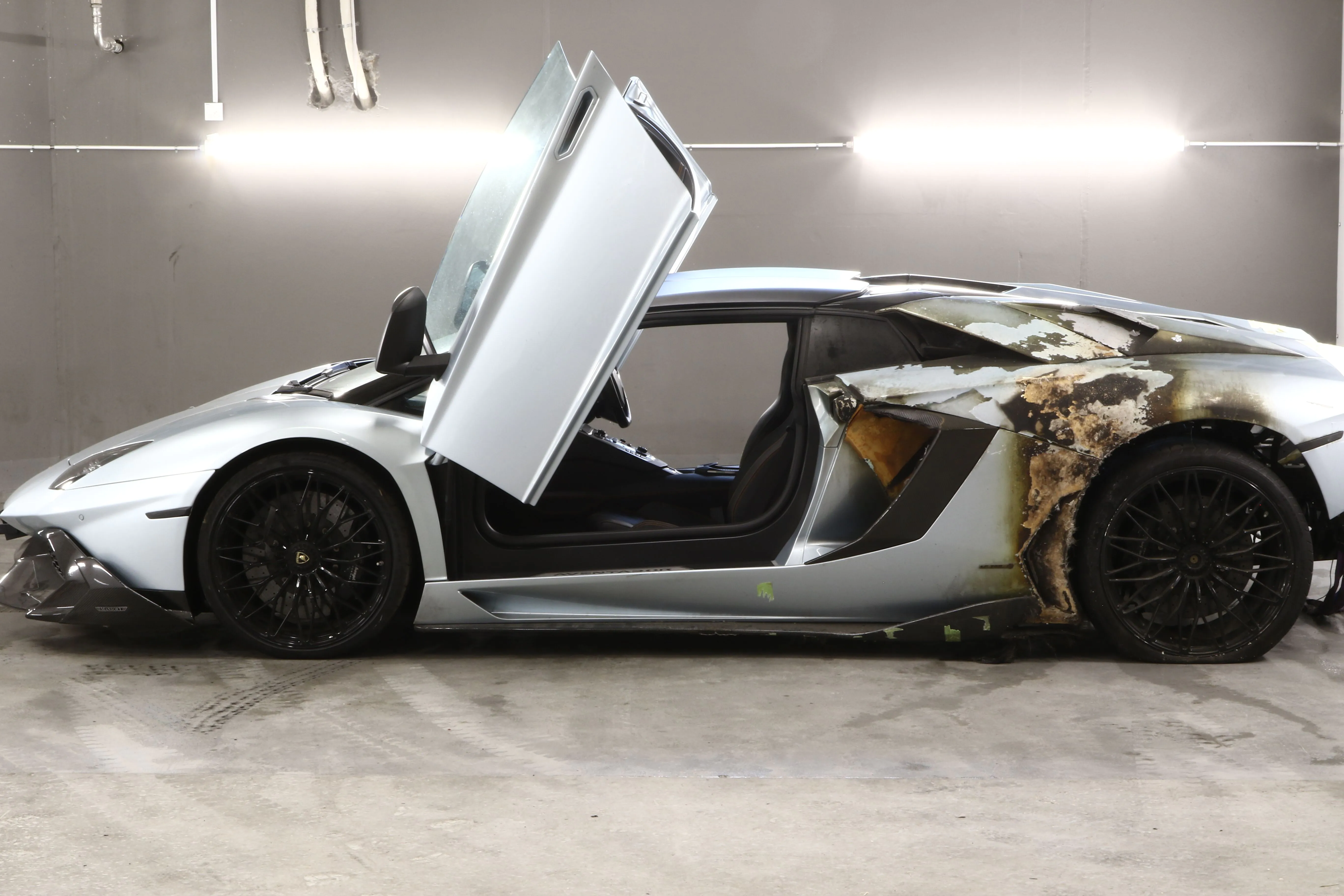 Lamborghini Aventador 2016