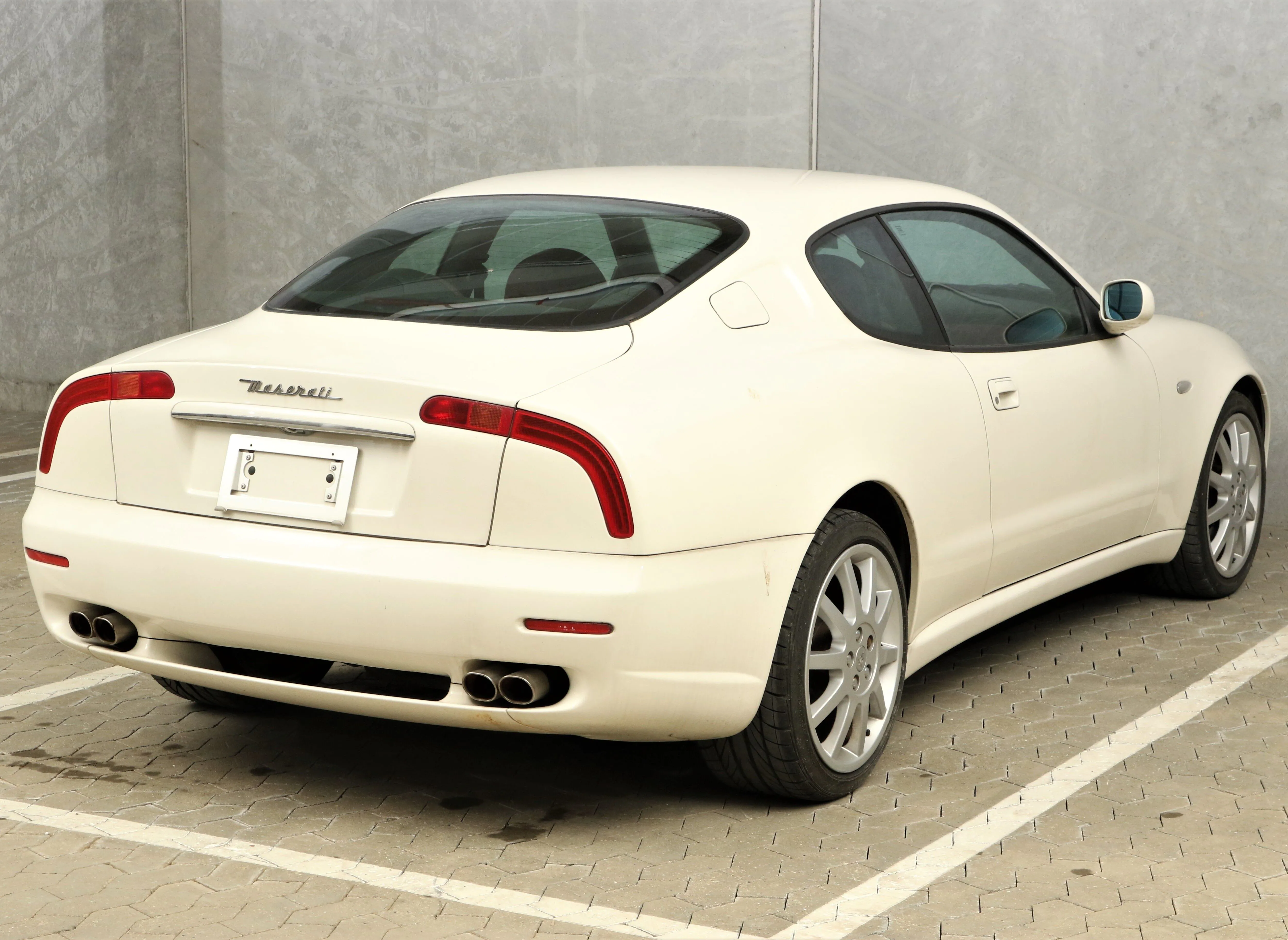 Maserati 3200 GTA 2001